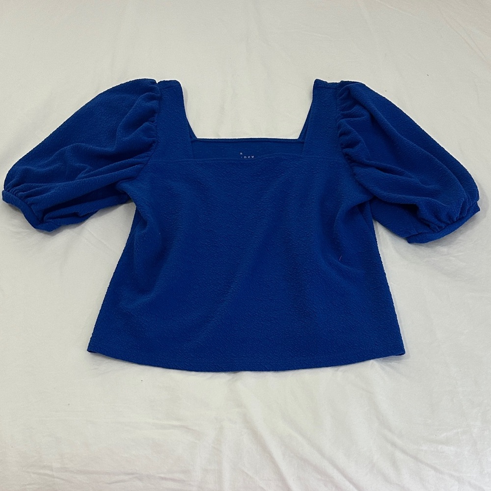 Square neck Blue Puff Sleeve cropped Top
